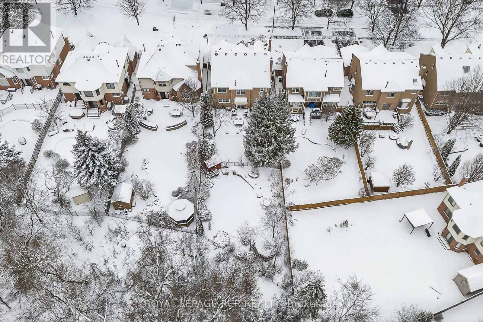 27 Kennett Drive, Whitby (Lynde Creek), Ontario  L1P 1L5 - Photo 44 - E12899408