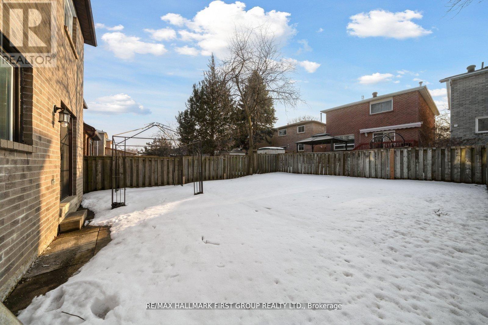 154 Radford Drive, Ajax, Ontario  L1T 2C9 - Photo 29 - E12899452