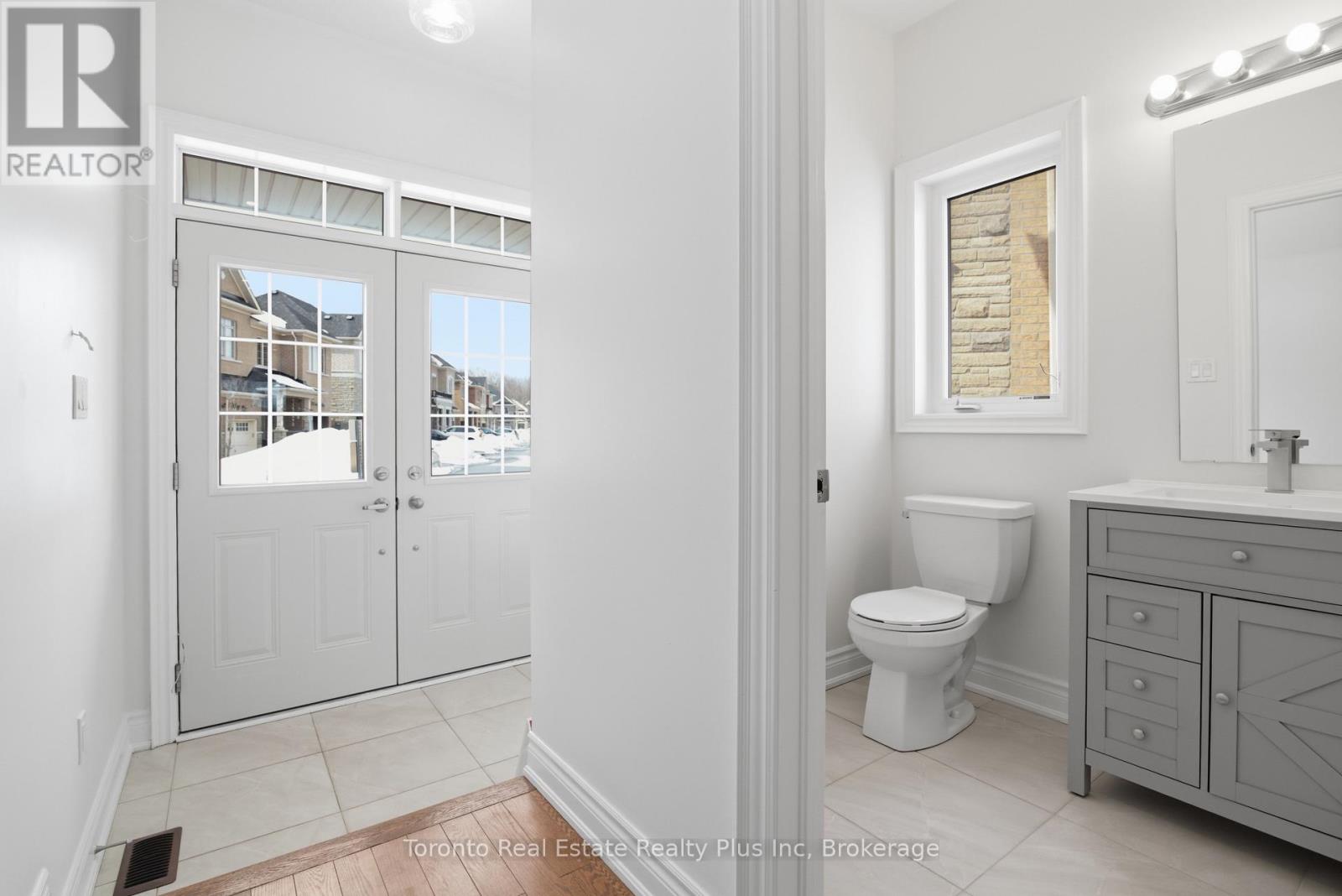 43 Erintol Way, Markham, Ontario  L3S 3J5 - Photo 3 - N12899192