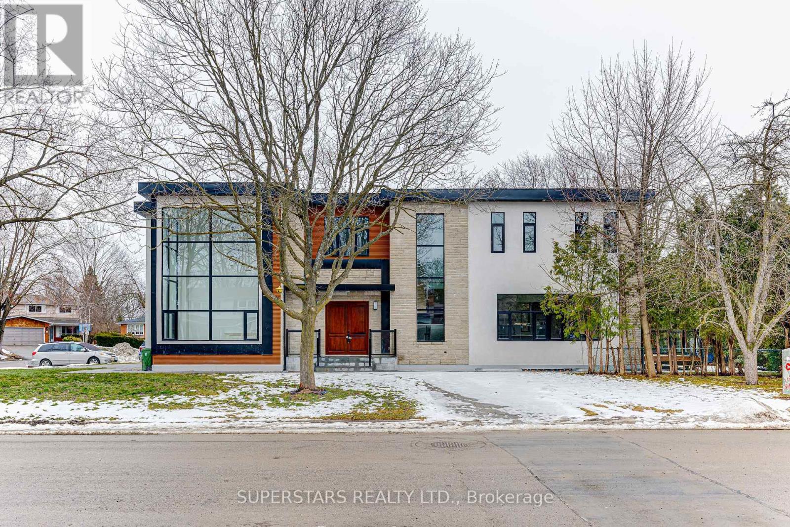 21 Shadbolt Court, Markham, Ontario  L3R 1X3 - Photo 3 - N12899196