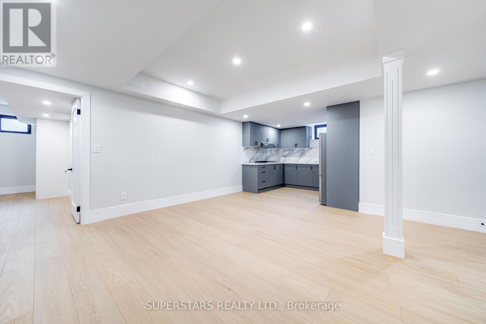 21 Shadbolt Court, Markham, Ontario  L3R 1X3 - Photo 38 - N12899196