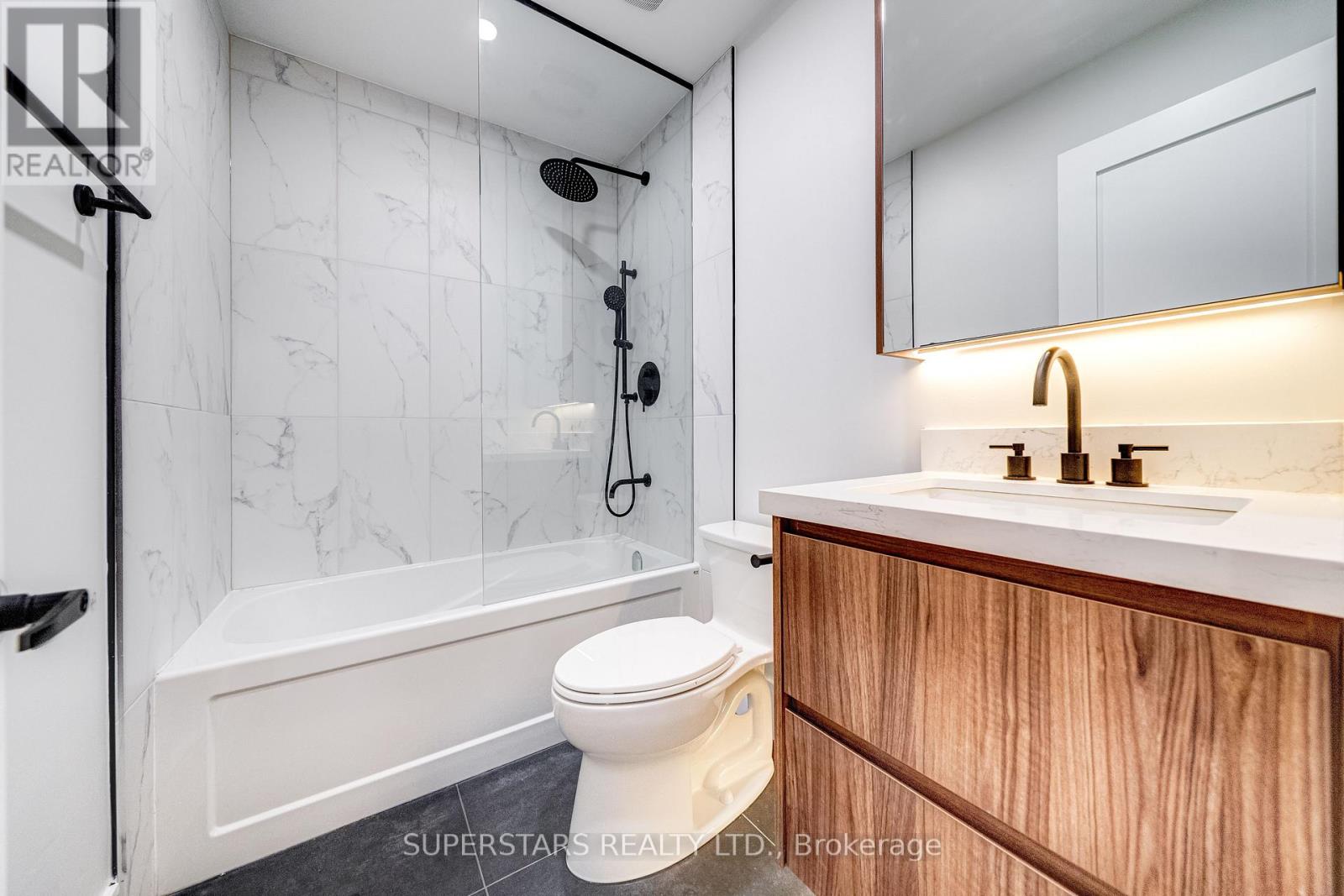 21 Shadbolt Court, Markham, Ontario  L3R 1X3 - Photo 42 - N12899196