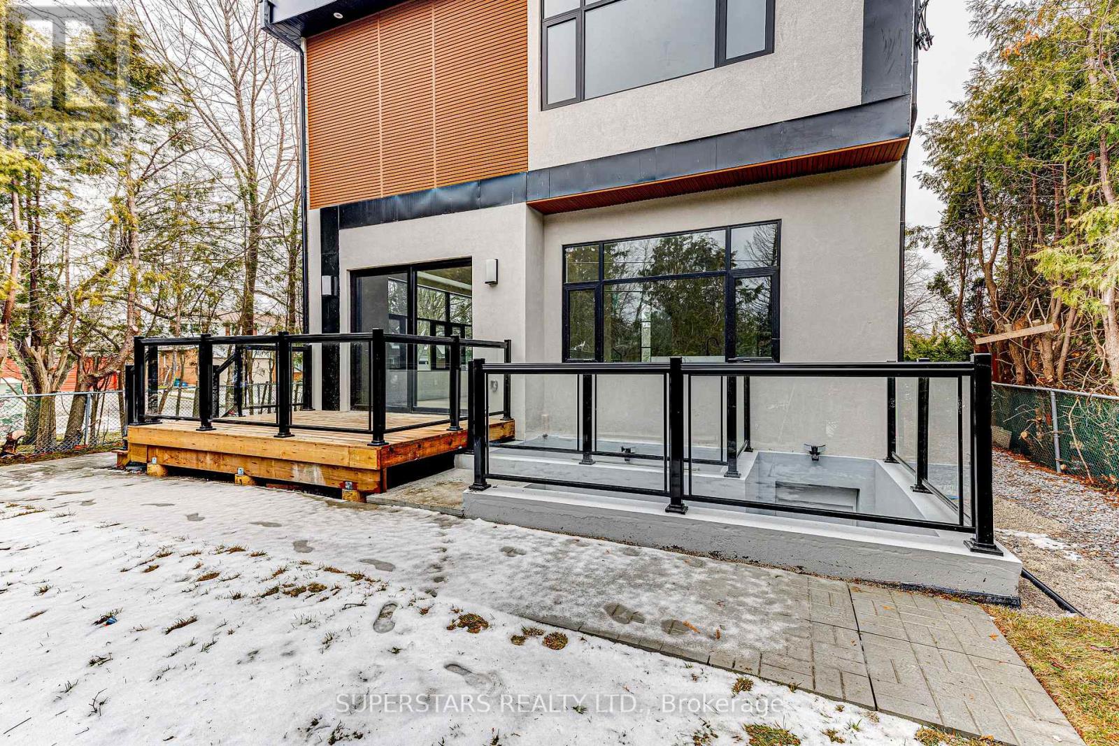 21 Shadbolt Court, Markham, Ontario  L3R 1X3 - Photo 45 - N12899196