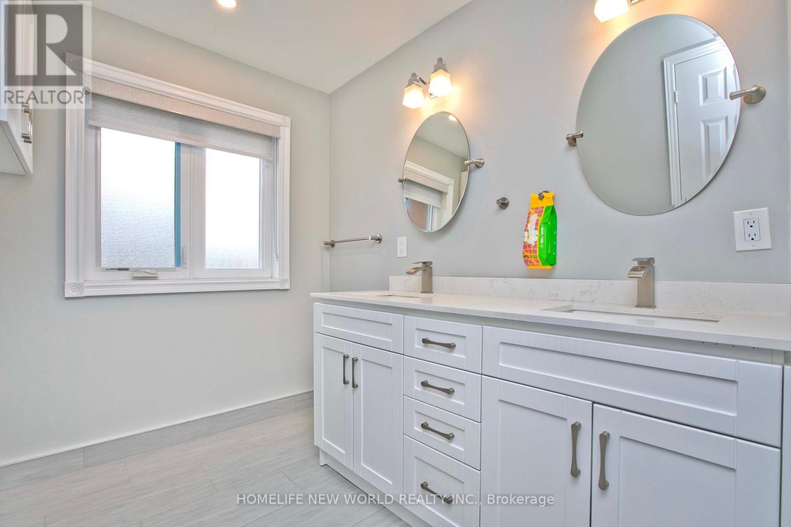 293 Mingay Avenue, Markham, Ontario  L6E 1T5 - Photo 17 - N12899208