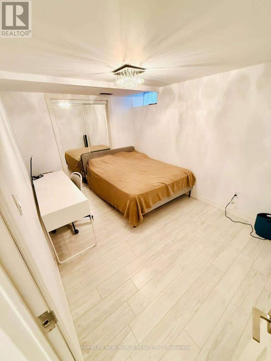 126 Mumbai Drive, Markham, Ontario  L3S 3K5 - Photo 12 - N12899312