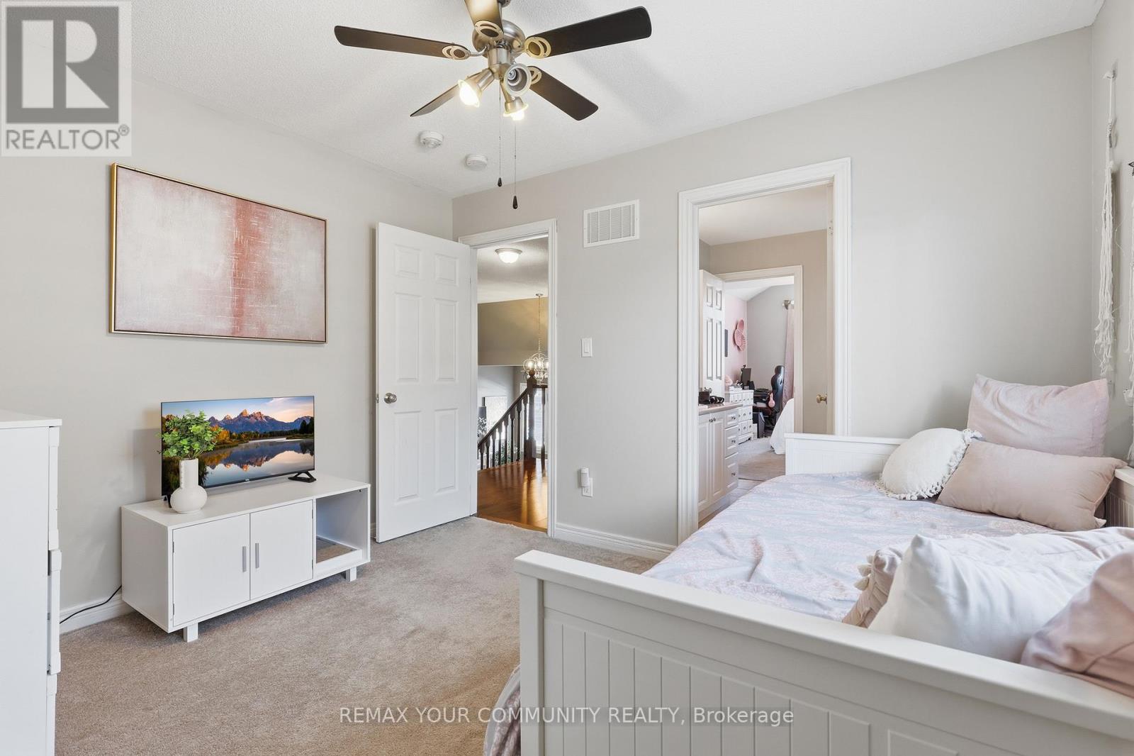 21 Mccabe Lane, New Tecumseth, Ontario  L0G 1W0 - Photo 10 - N12899404