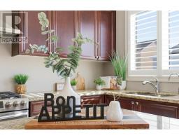 21 MCCABE LANE, New Tecumseth, Ontario