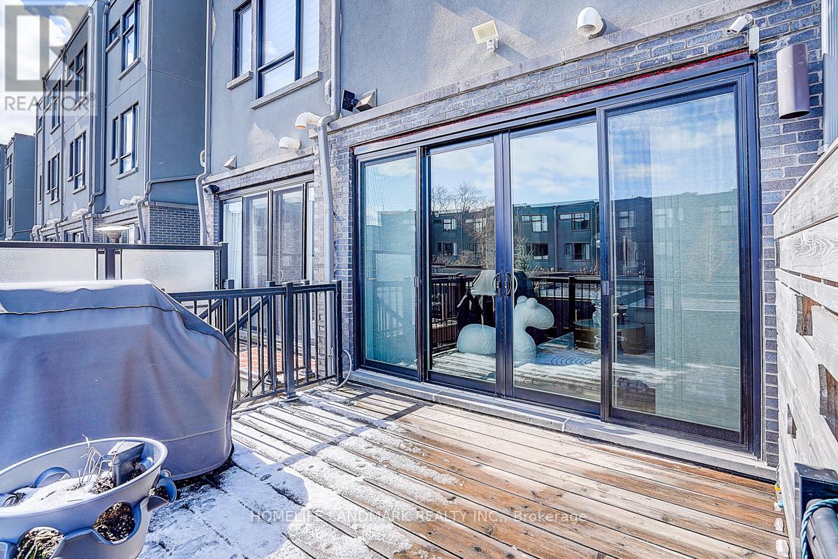 295 Roxton Road, Toronto, Ontario  M6G 3R1 - Photo 18 - C12899350