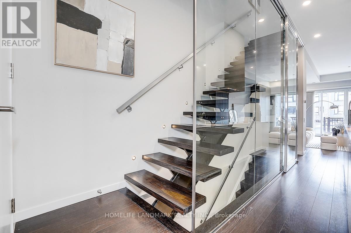 295 Roxton Road, Toronto, Ontario  M6G 3R1 - Photo 22 - C12899350