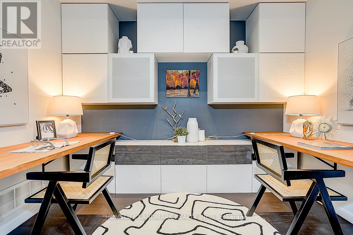 295 Roxton Road, Toronto, Ontario  M6G 3R1 - Photo 24 - C12899350