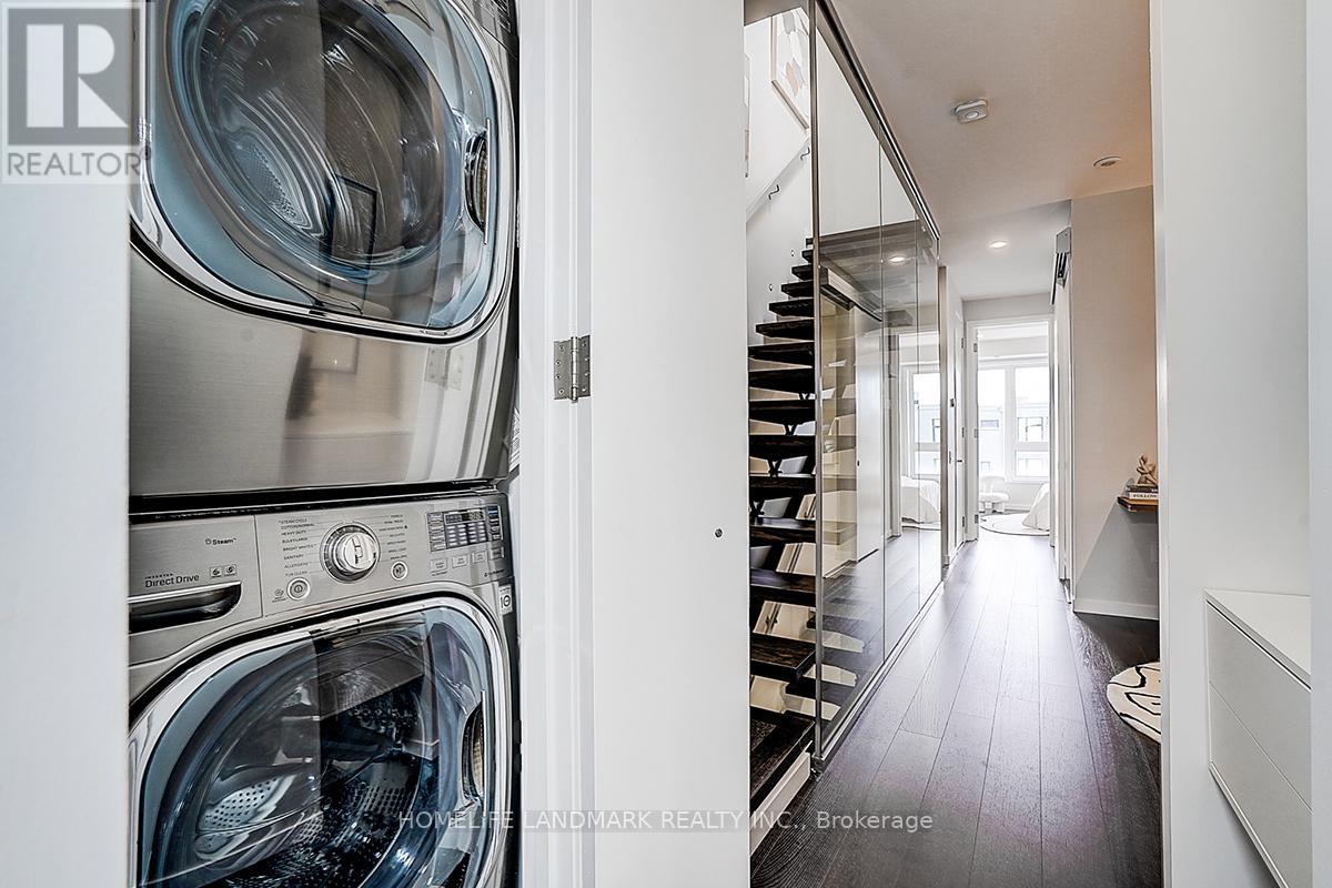 295 Roxton Road, Toronto, Ontario  M6G 3R1 - Photo 33 - C12899350