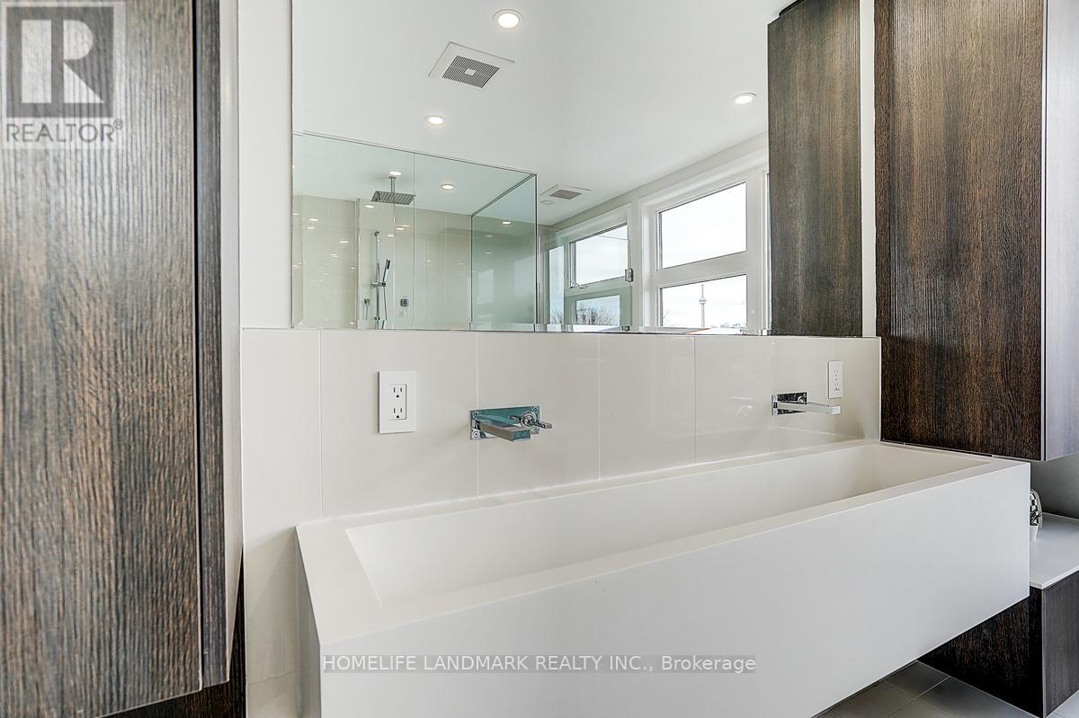 295 Roxton Road, Toronto, Ontario  M6G 3R1 - Photo 41 - C12899350