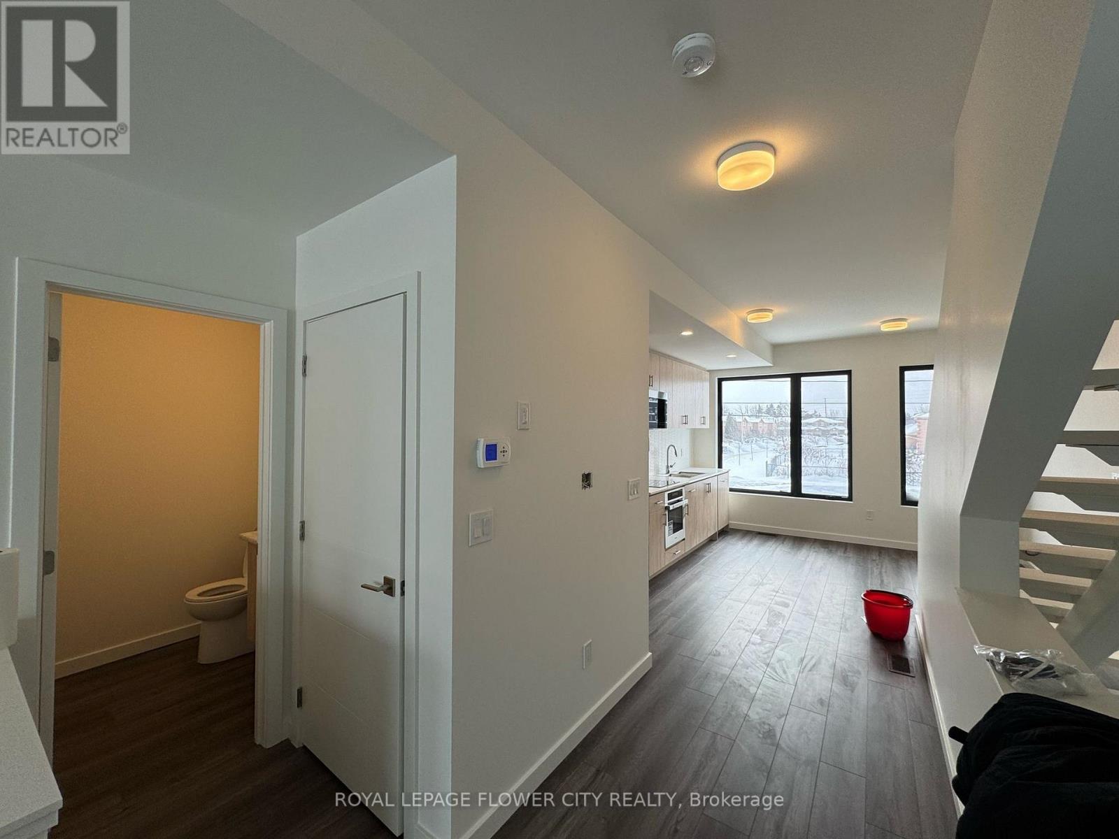 9 Rainwater Lane, Barrie, Ontario  L4N 9J6 - Photo 17 - S12899212