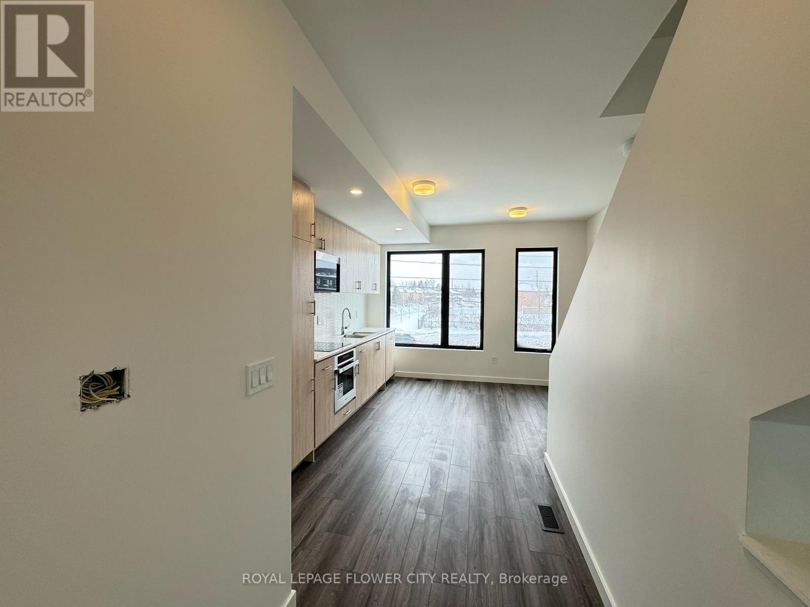 9 Rainwater Lane, Barrie, Ontario  L4N 9J6 - Photo 21 - S12899212