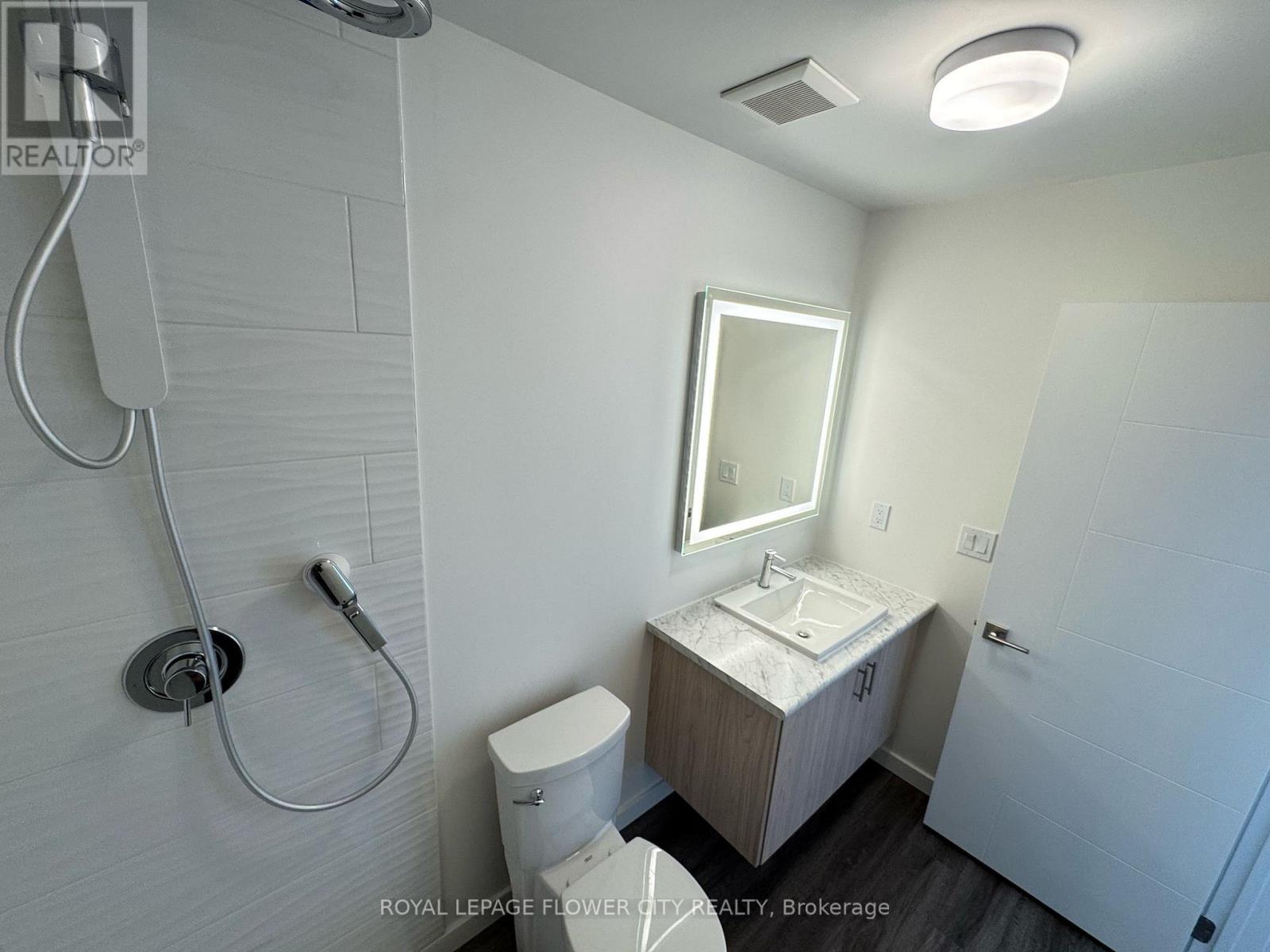 9 Rainwater Lane, Barrie, Ontario  L4N 9J6 - Photo 5 - S12899212