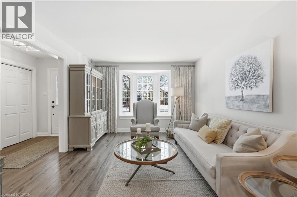 5054 Brady Avenue, Burlington, Ontario  L7L 3X6 - Photo 7 - 40813418