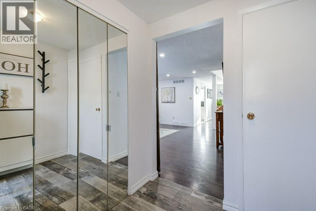 42 Frobisher Court, Cambridge, Ontario  N1R 6Z5 - Photo 3 - 40808241