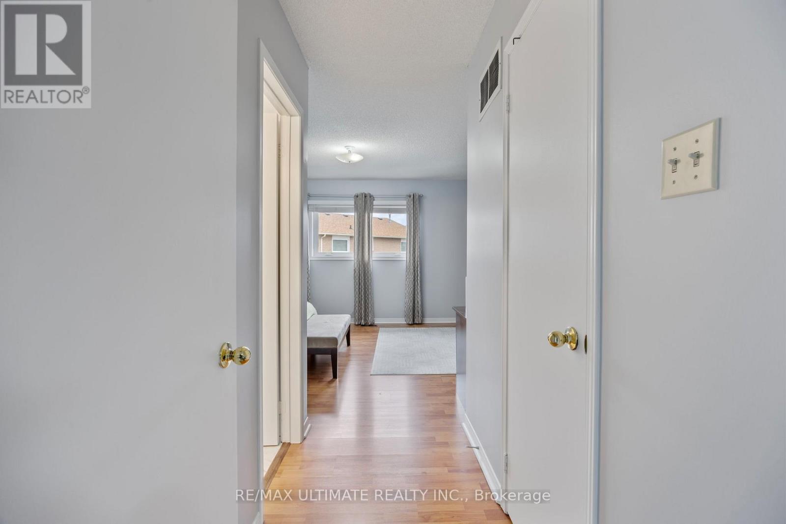 154 Toba Crescent, Brampton, Ontario  L6Z 4R9 - Photo 21 - W12899264