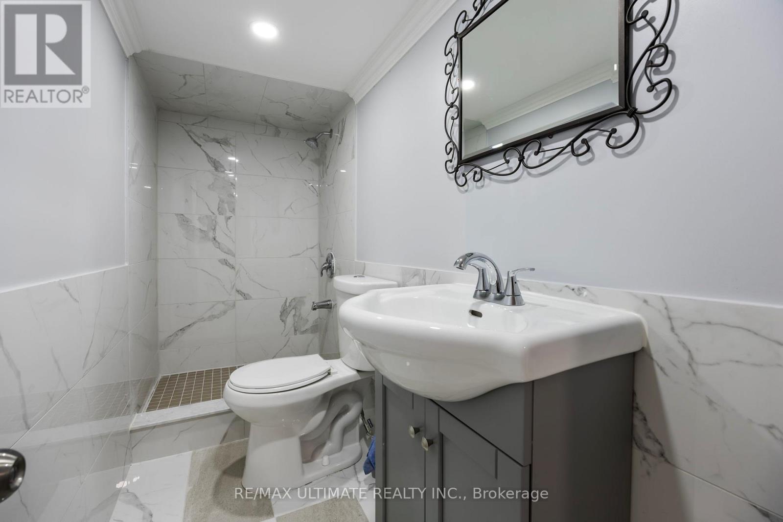 154 Toba Crescent, Brampton, Ontario  L6Z 4R9 - Photo 34 - W12899264