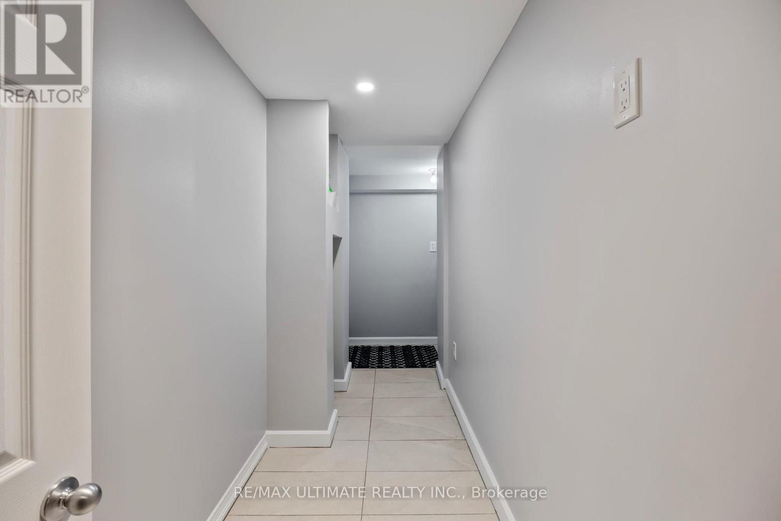 154 Toba Crescent, Brampton, Ontario  L6Z 4R9 - Photo 35 - W12899264