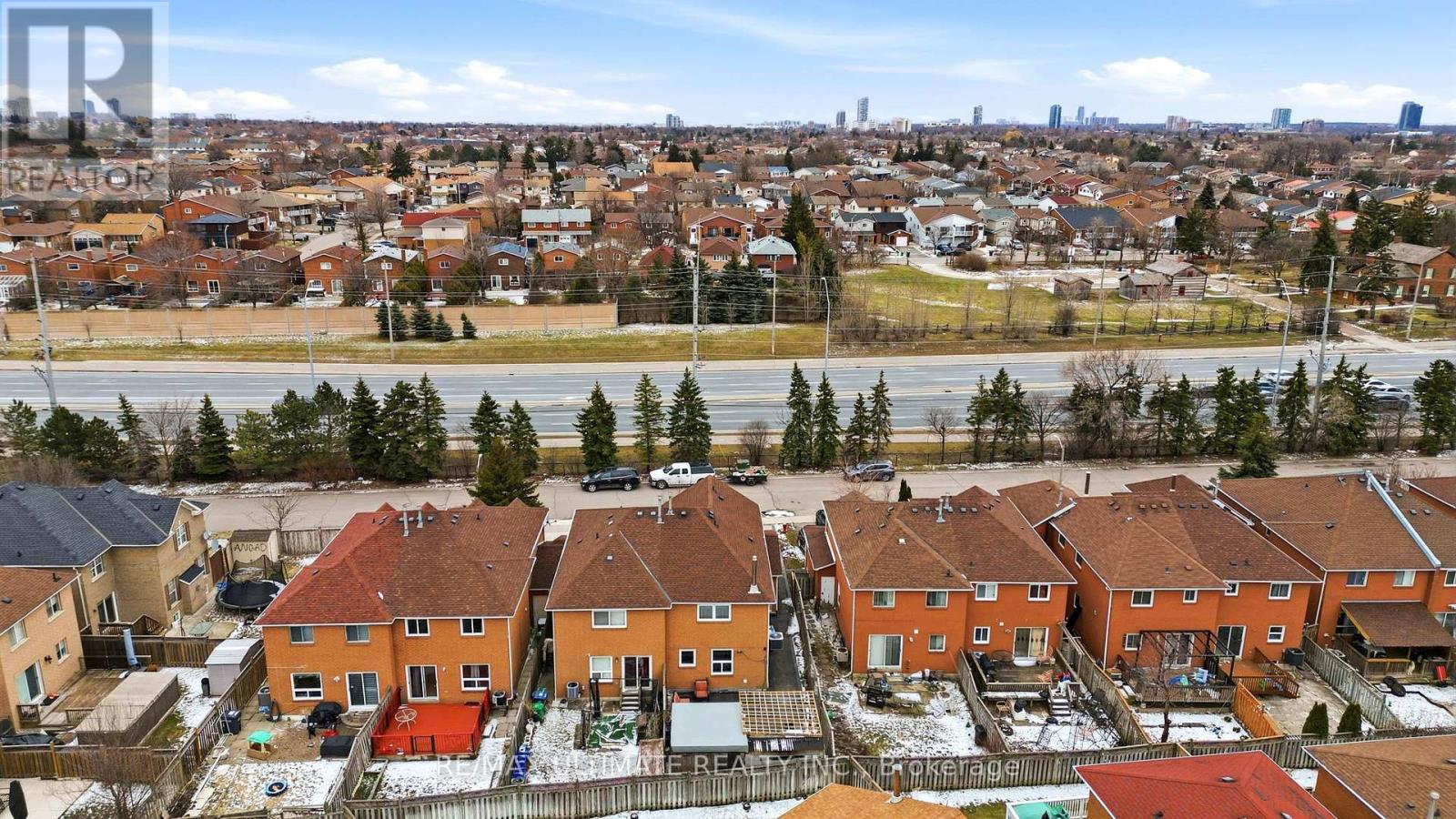 154 Toba Crescent, Brampton, Ontario  L6Z 4R9 - Photo 37 - W12899264