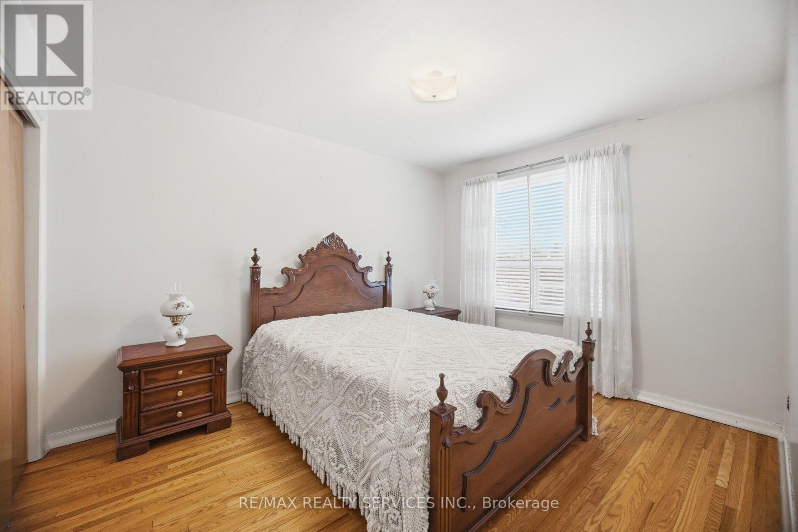 183 Vodden Street E, Brampton (Brampton North), Ontario  L6V 1M9 - Photo 20 - W12899270