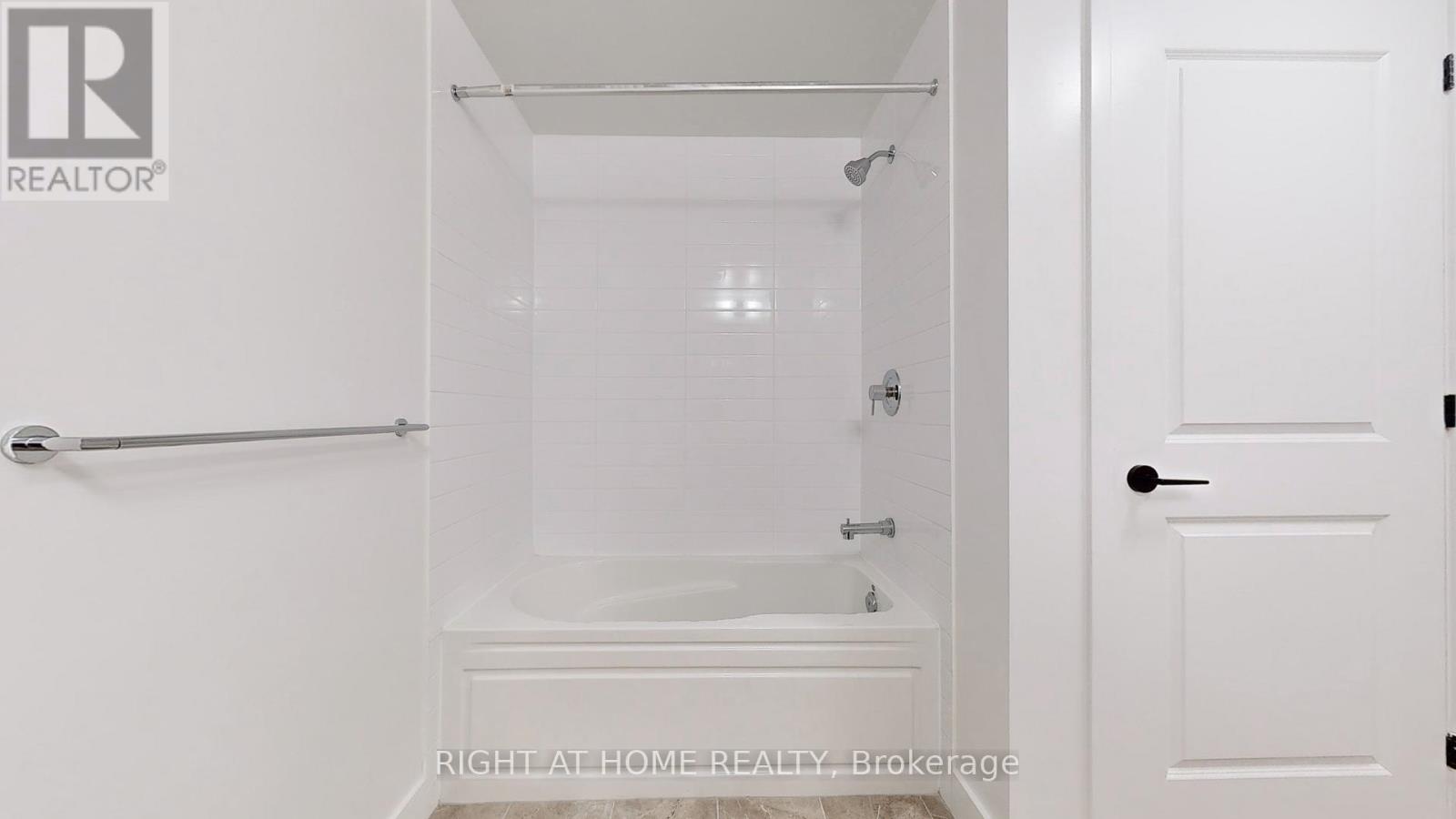 402 - 2343 Khalsa Gate, Oakville, Ontario  L6M 5R6 - Photo 14 - W12899278