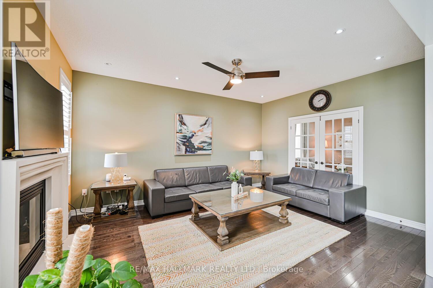 46 Lisson Crescent, Brampton (Credit Valley), Ontario  L6X 0Y9 - Photo 16 - W12899280