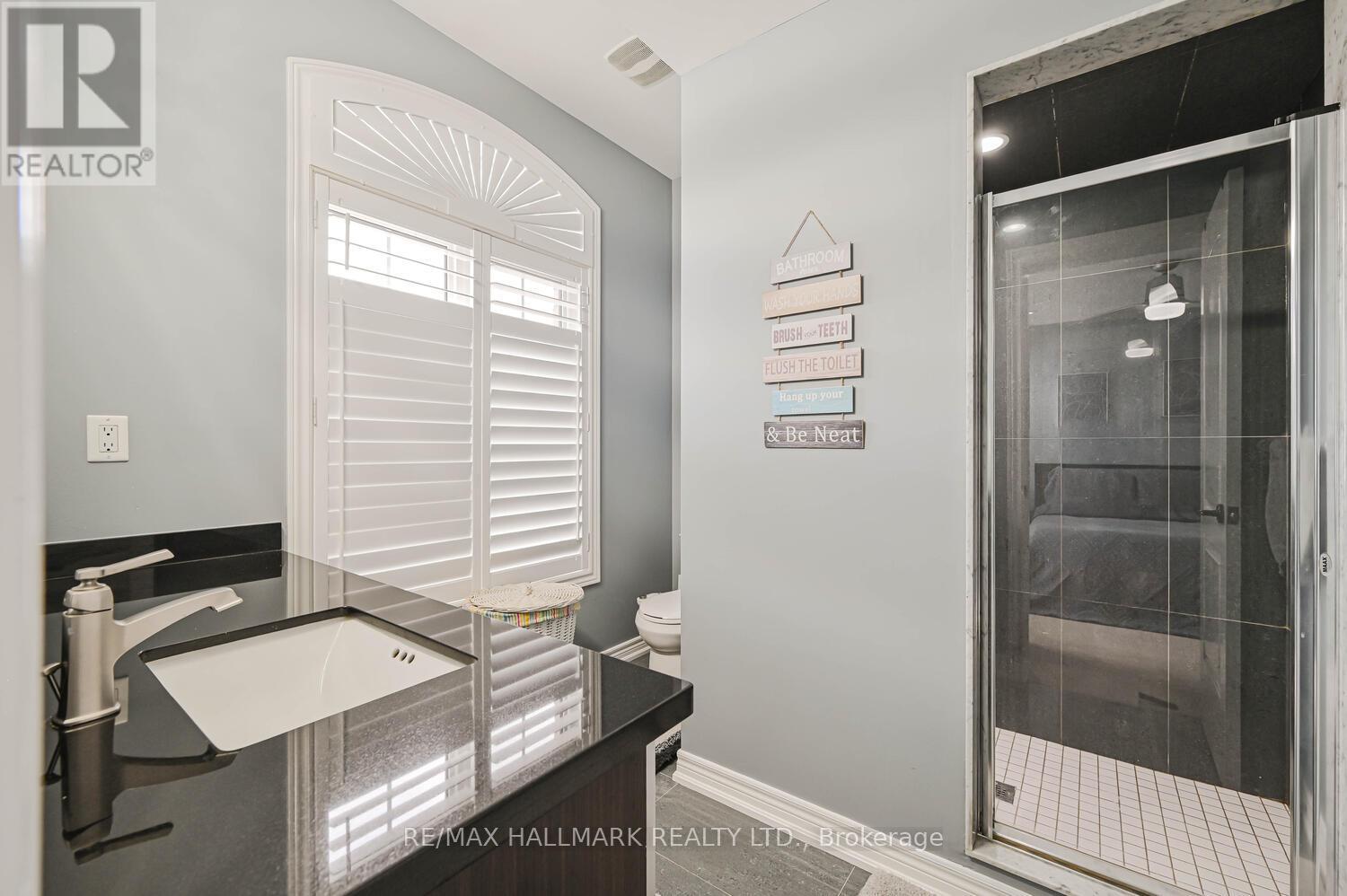 46 Lisson Crescent, Brampton (Credit Valley), Ontario  L6X 0Y9 - Photo 33 - W12899280