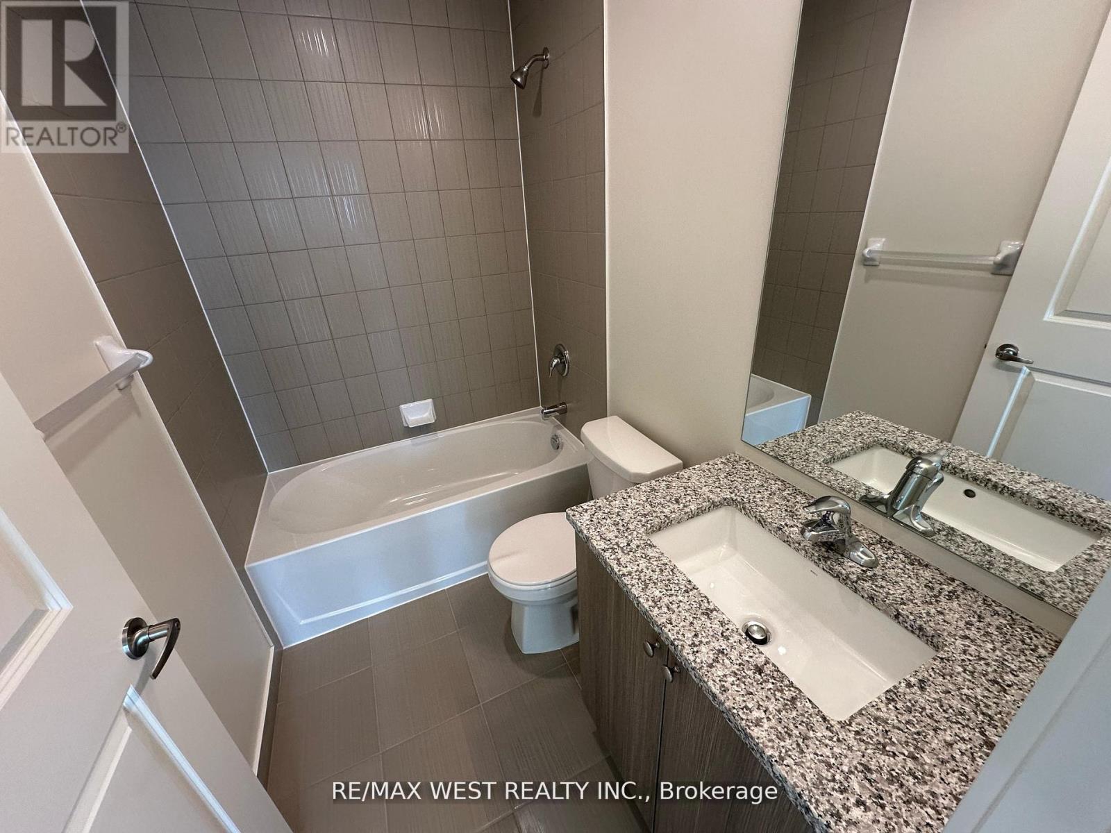 2511 - 38 Annie Craig Drive, Toronto (Mimico), Ontario  M8V 0G9 - Photo 12 - W12899282