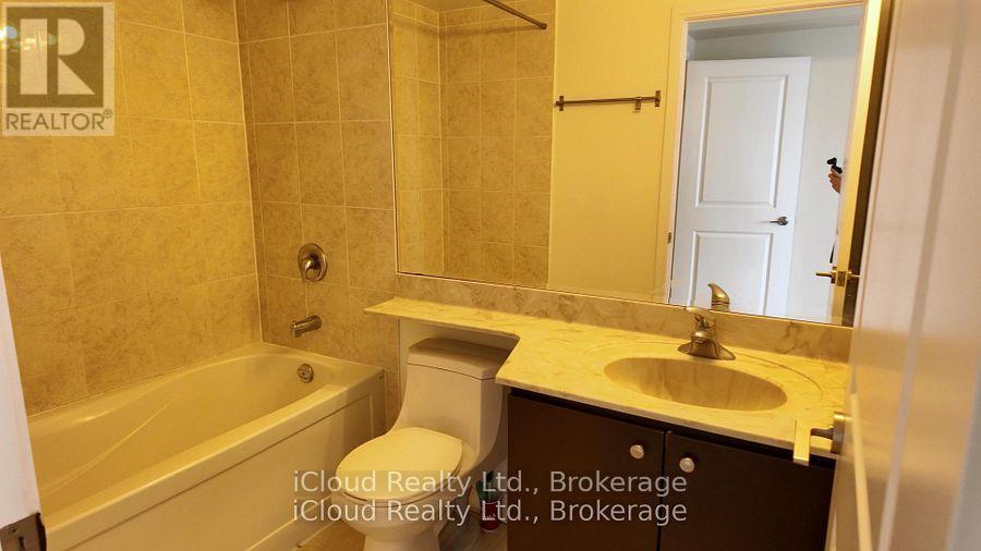 5404 - 60 Absolute Avenue, Mississauga, Ontario  L4Z 0A9 - Photo 10 - W12899286