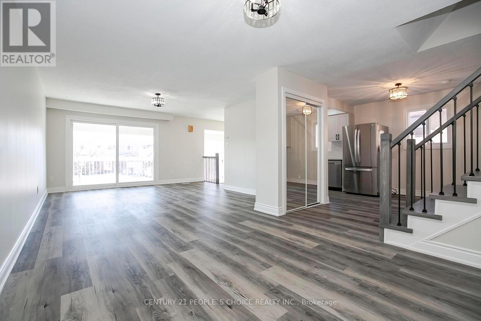 106 Winterfold Drive, Brampton (Madoc), Ontario  L6V 3T3 - Photo 13 - W12899314