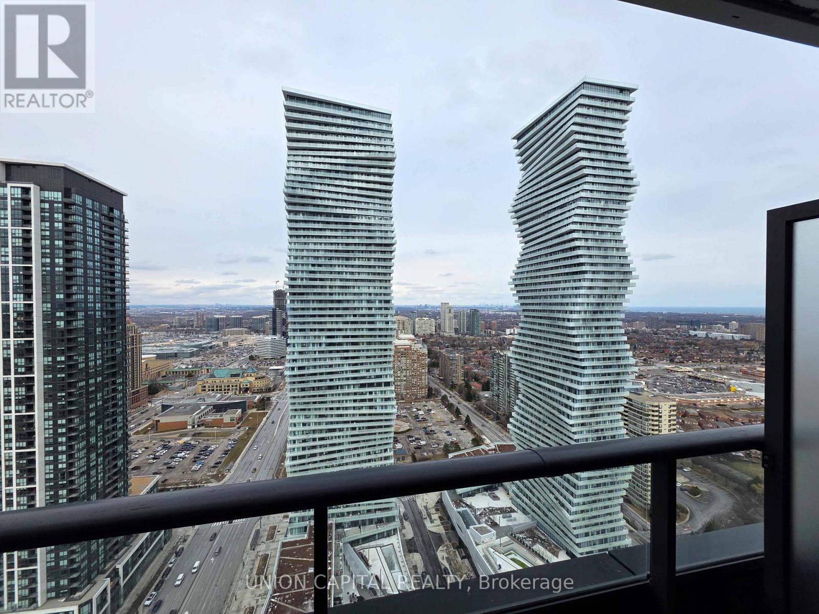 3607 - 448 Burnhamthorpe Road W, Mississauga, Ontario  L5B 4M6 - Photo 10 - W12899392