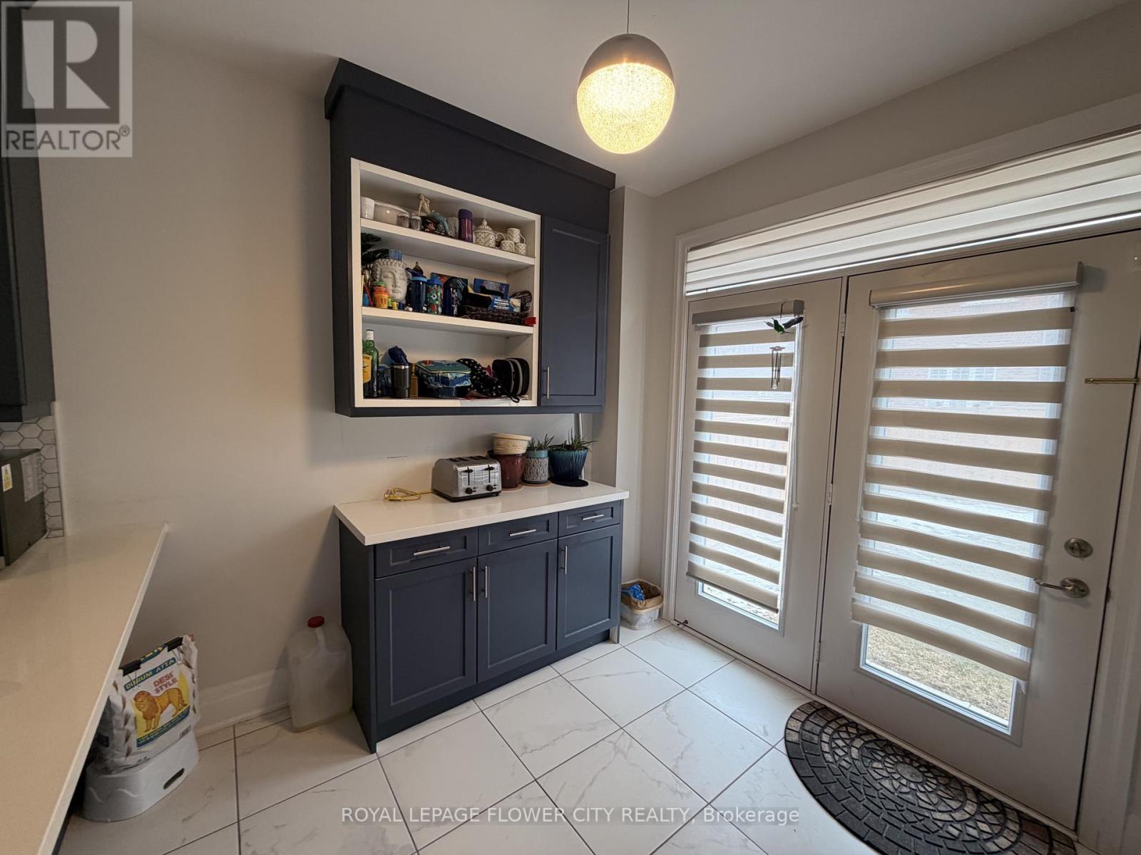 7 Overstone Road, Halton Hills (Georgetown), Ontario  L7G 0N5 - Photo 13 - W12899396