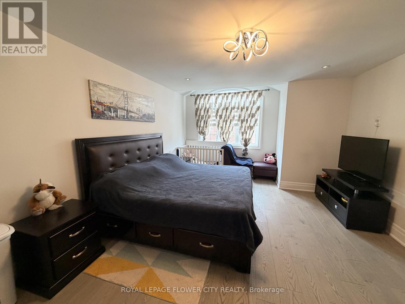 7 Overstone Road, Halton Hills (Georgetown), Ontario  L7G 0N5 - Photo 25 - W12899396