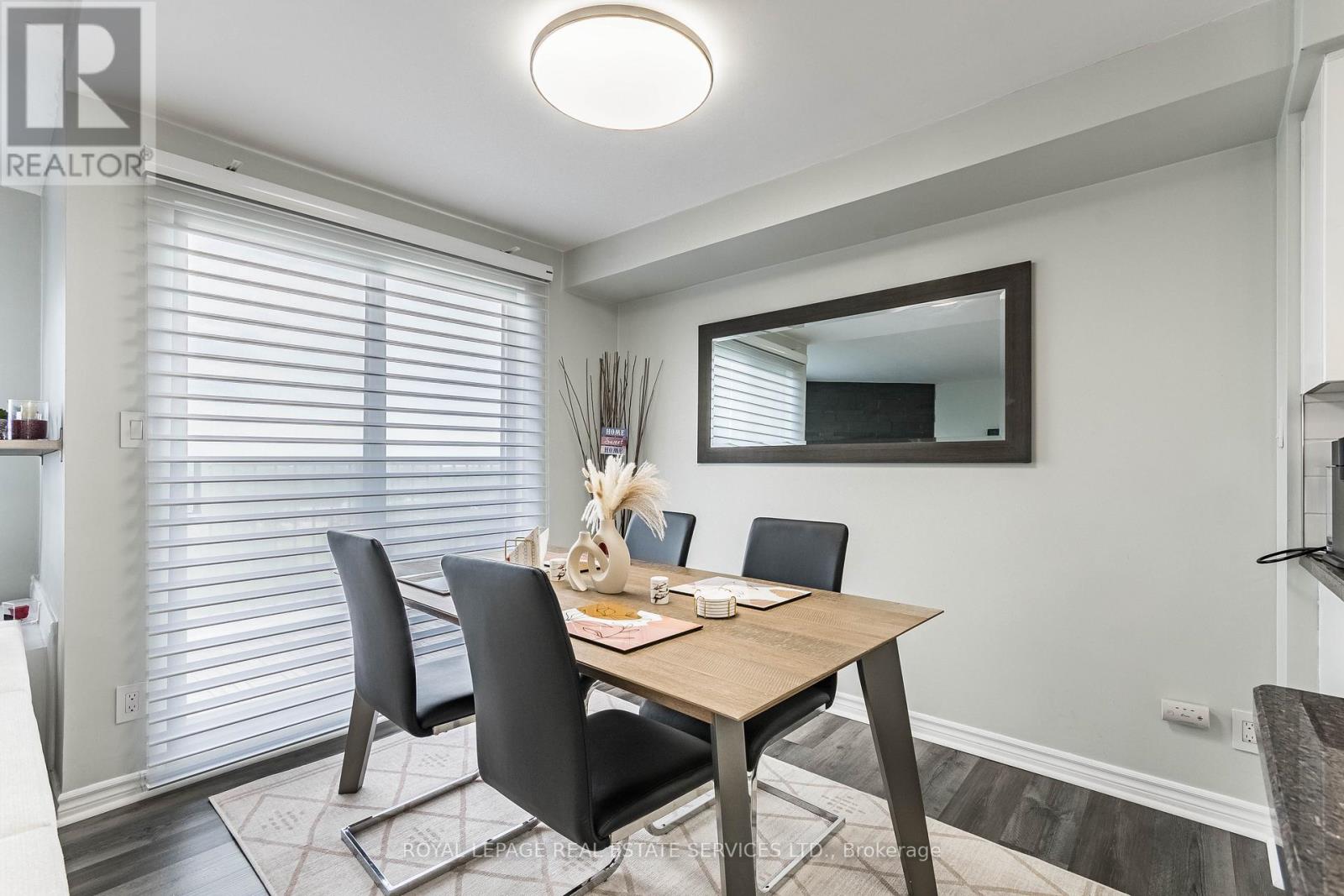 619 - 1000 Cedarglen Gate, Mississauga, Ontario  L5C 3Z5 - Photo 10 - W12899412