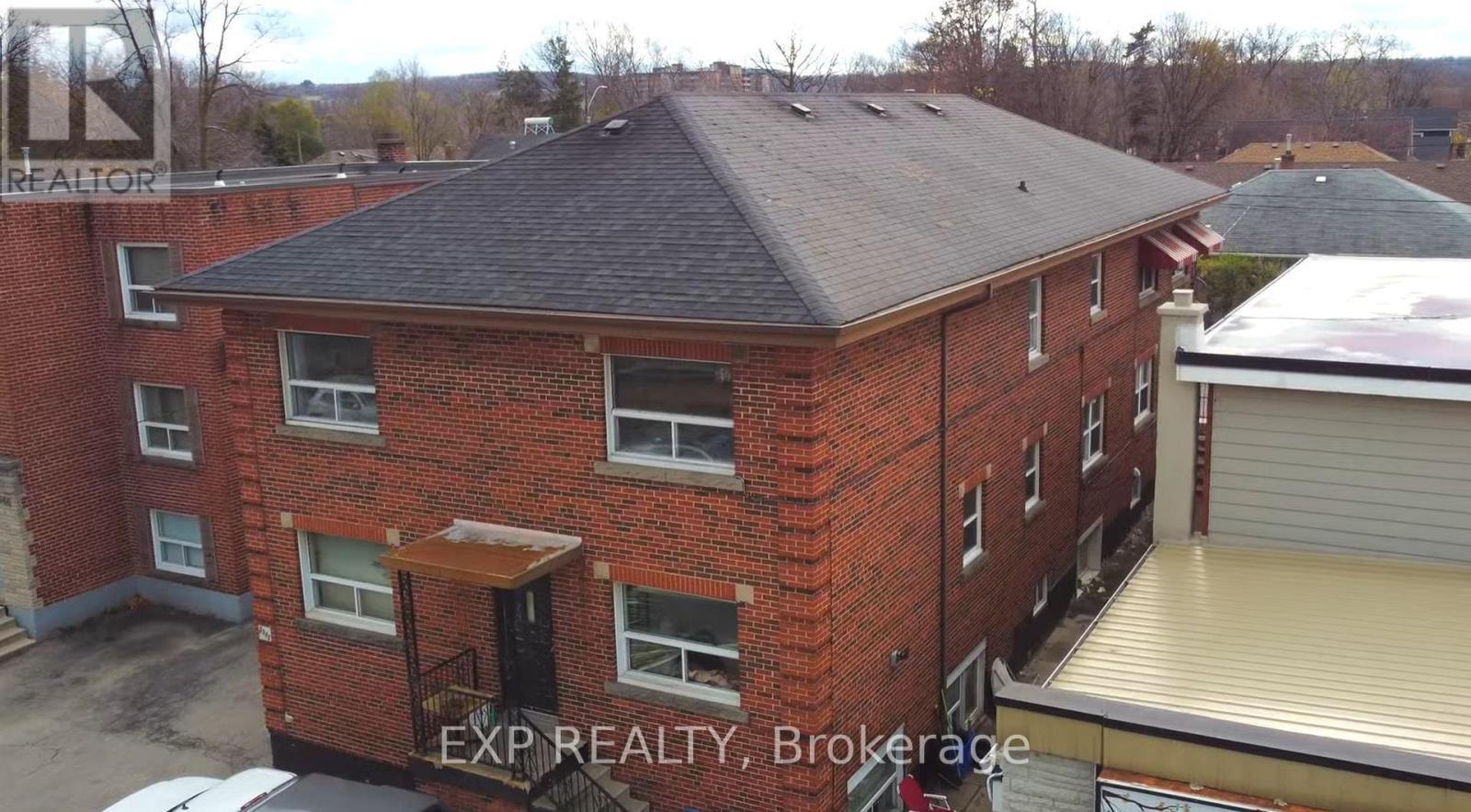 2342 King St E Avenue, Hamilton, Ontario  L8K 1X7 - Photo 3 - X12851900