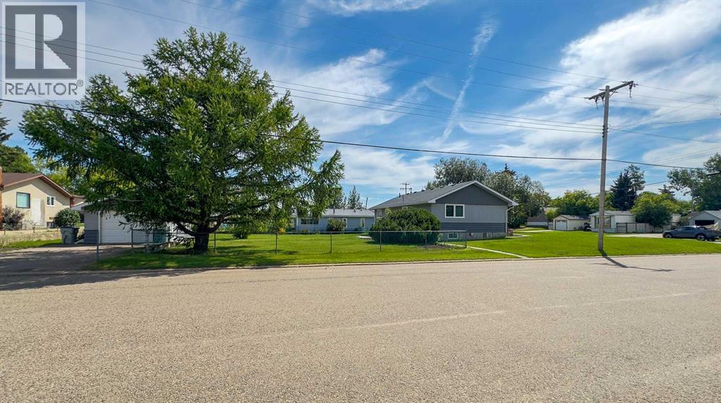 5036 51 Avenue, Irma, Alberta  T0B 2H0 - Photo 38 - A2250012