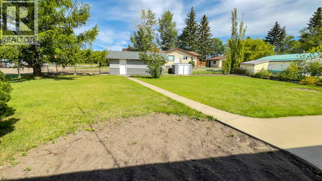 5036 51 Avenue, Irma, Alberta  T0B 2H0 - Photo 35 - A2250012