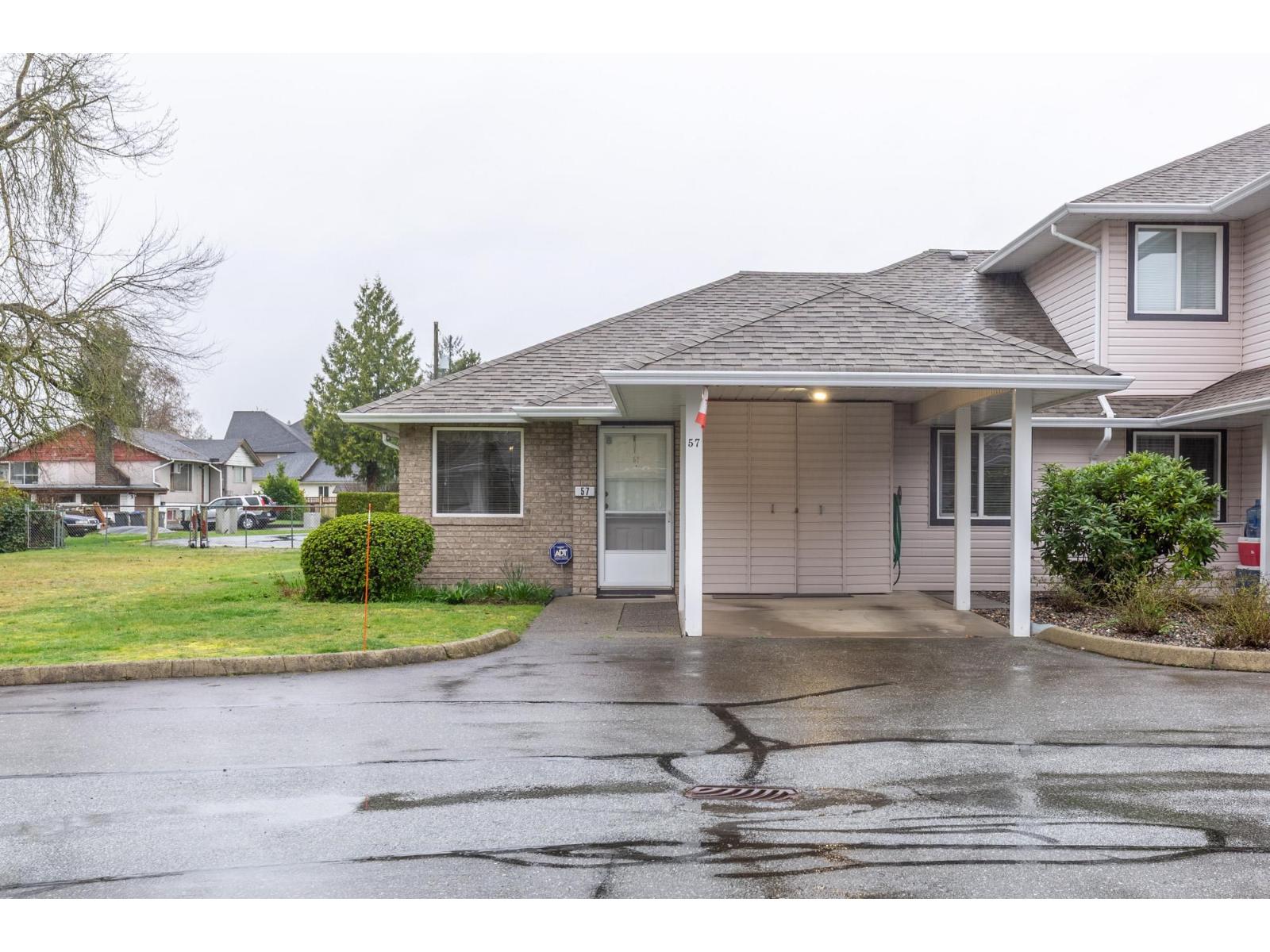 57 15020 66a Avenue, Surrey, British Columbia  V3S 2A5 - Photo 2 - R3099700