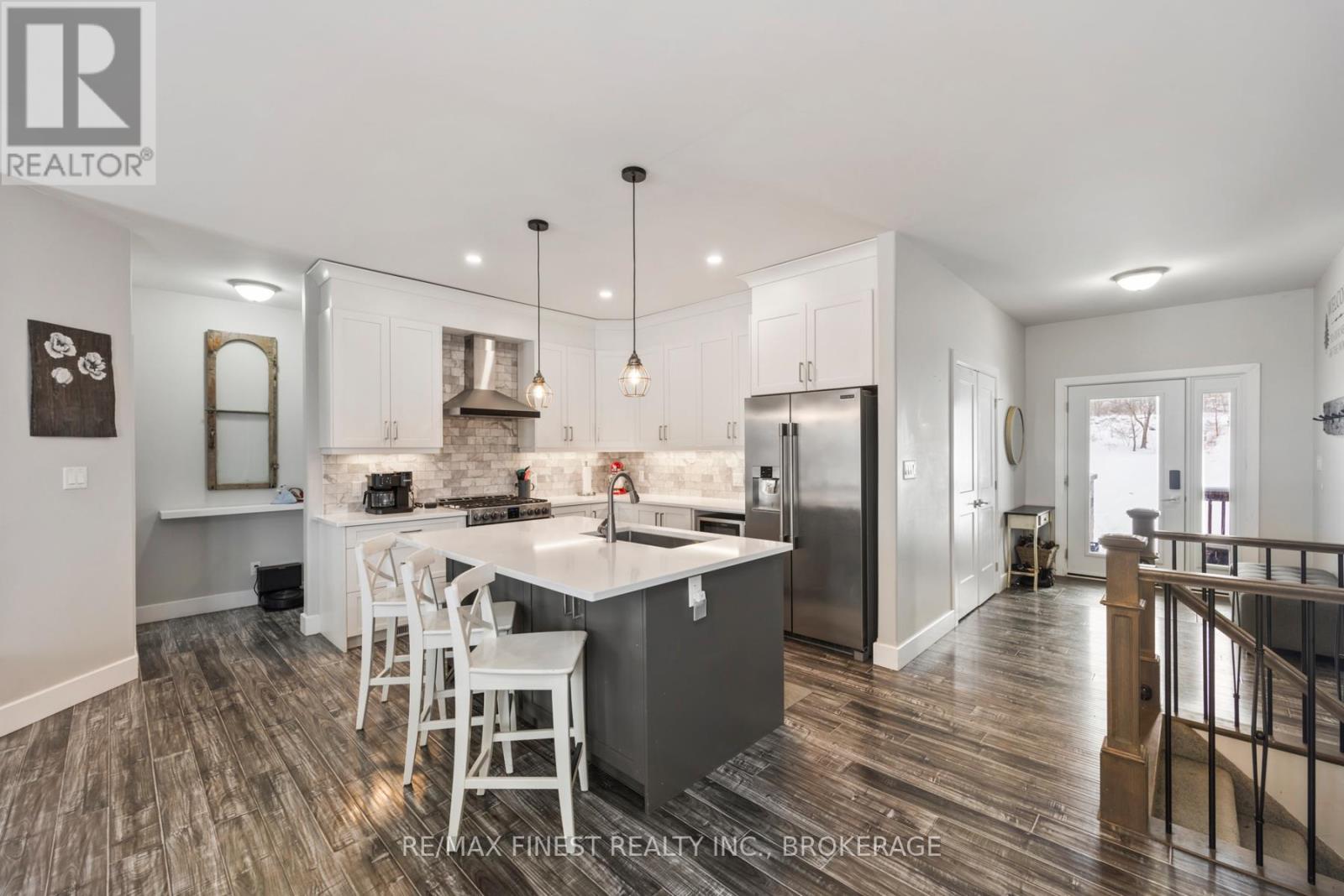 923 Maple Road, Loyalist (Lennox And Addington - South), Ontario  K0H 2H0 - Photo 10 - X12899252