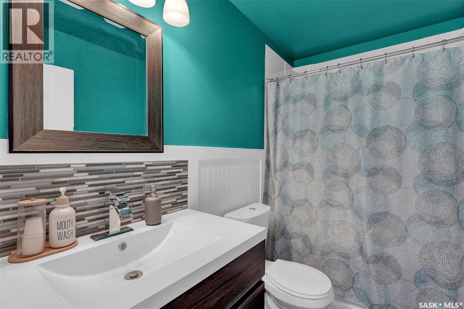 5721 2nd Avenue N, Regina, Saskatchewan  S4R 5M4 - Photo 15 - SK030825