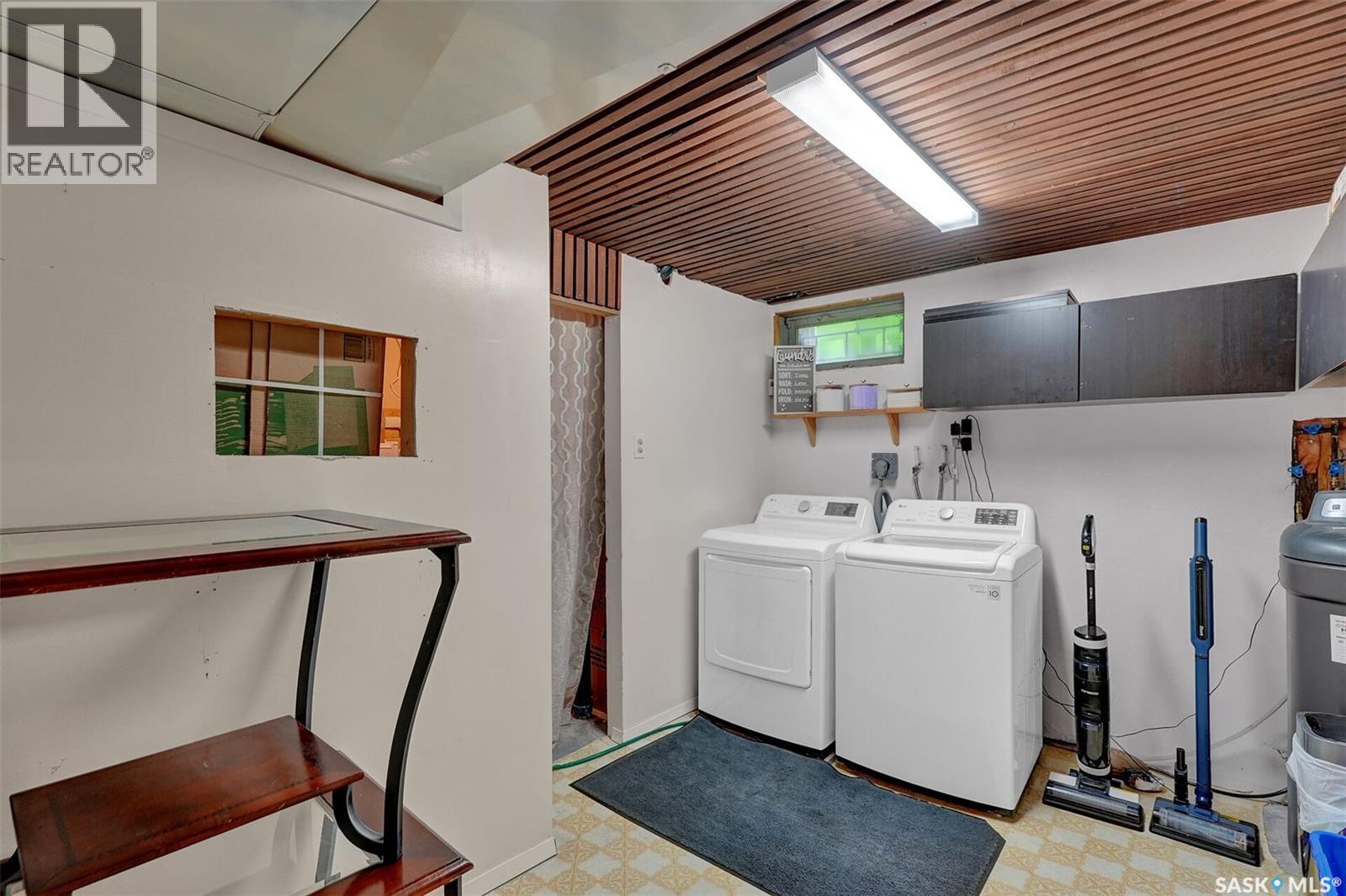 5721 2nd Avenue N, Regina, Saskatchewan  S4R 5M4 - Photo 25 - SK030825