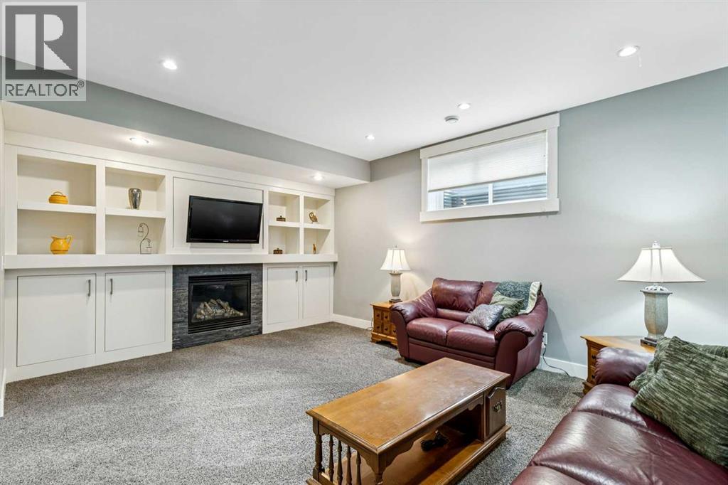 1131 19 Avenue NW, Calgary, Alberta  T2M 1A1 - Photo 29 - A2285740