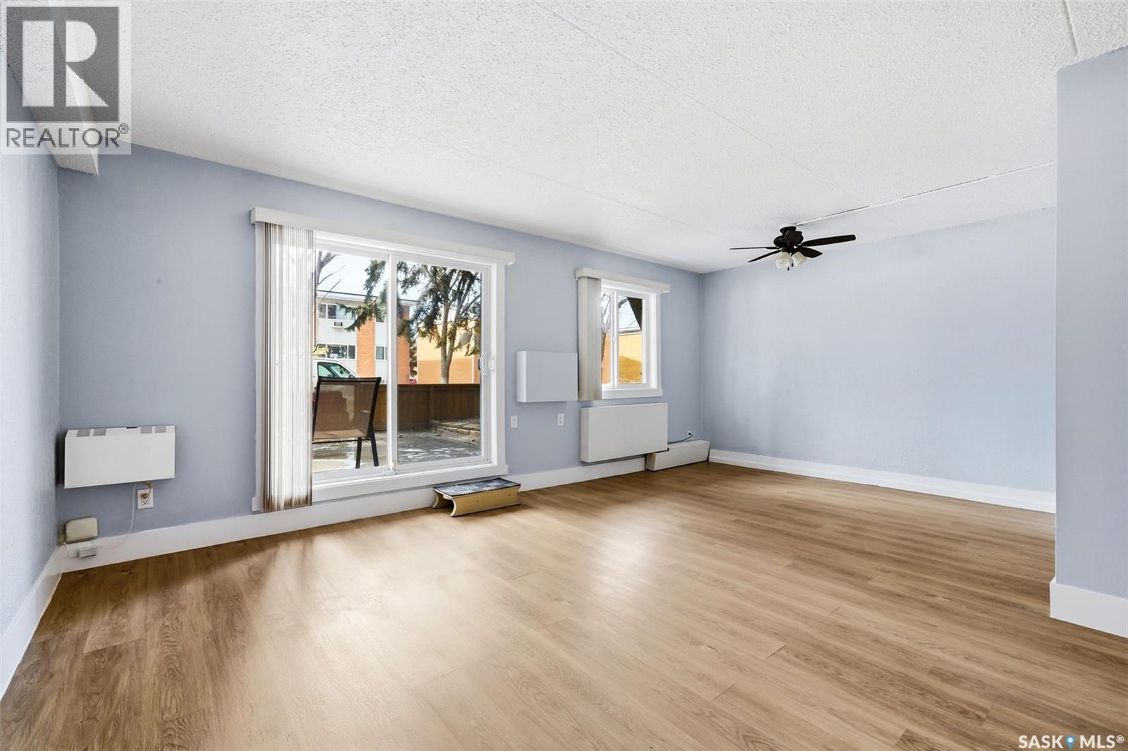 109 4045 Rae Street, Regina, Saskatchewan  S4S 6Y8 - Photo 4 - SK030654