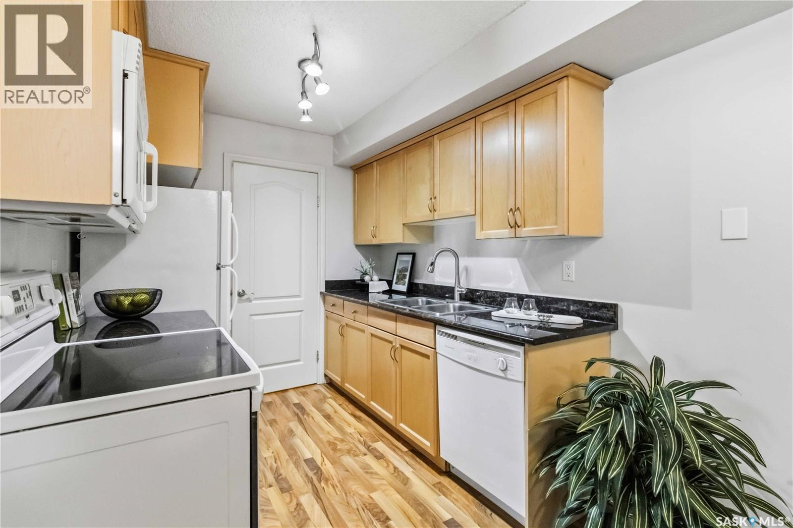 101 D2 1121 Mckercher Drive, Saskatoon, Saskatchewan  S7H 5B8 - Photo 9 - SK030483