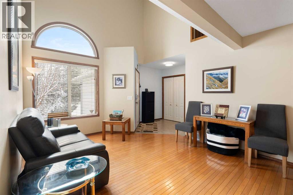 80 Chaparral Road SE, Calgary, Alberta  T2X 3J8 - Photo 6 - A2293332