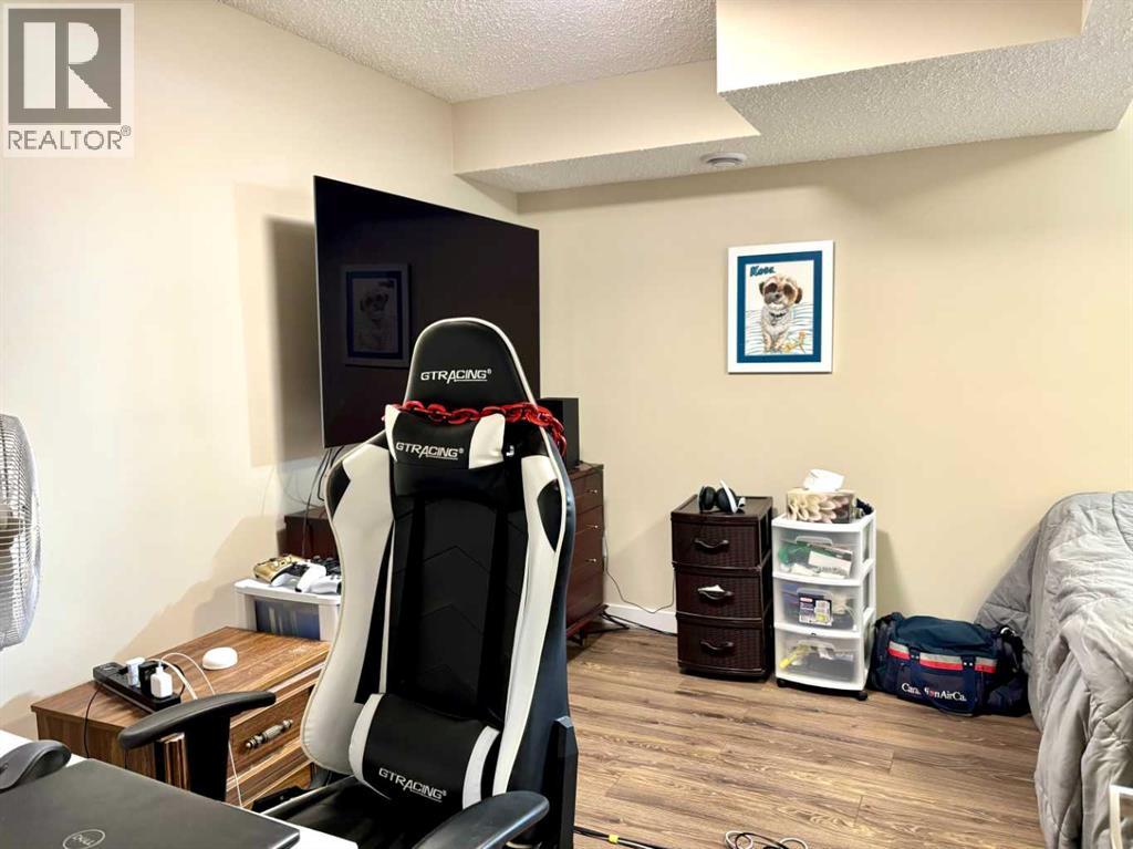 80 Chaparral Road SE, Calgary, Alberta  T2X 3J8 - Photo 40 - A2293332