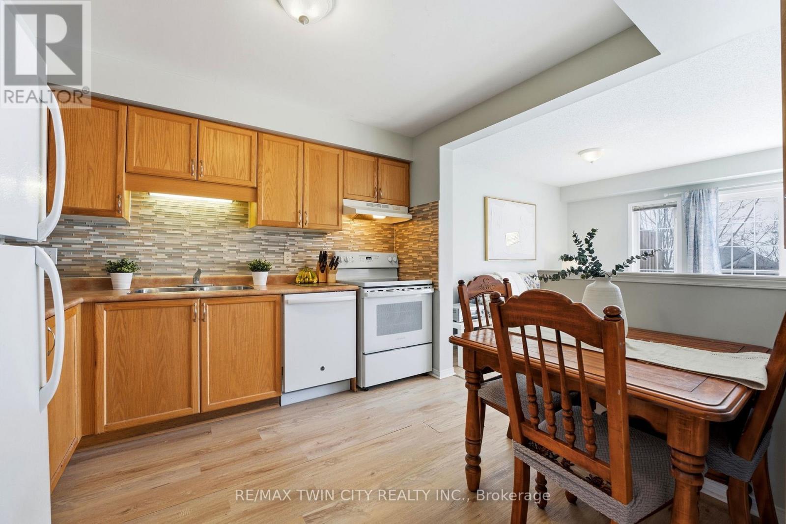 101 - 1155 Gordon Street, Guelph, Ontario  N1L 1S8 - Photo 10 - X12899204