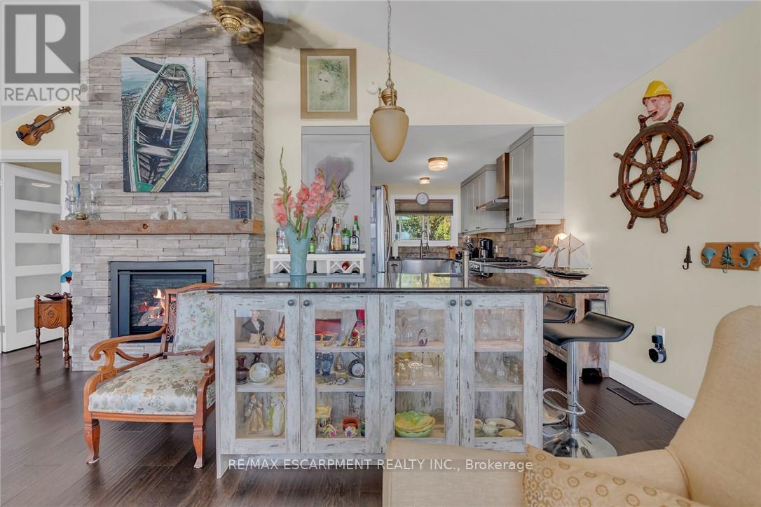 2023 Maple Boulevard, Norfolk, Ontario  N0A 1N2 - Photo 14 - X12899232